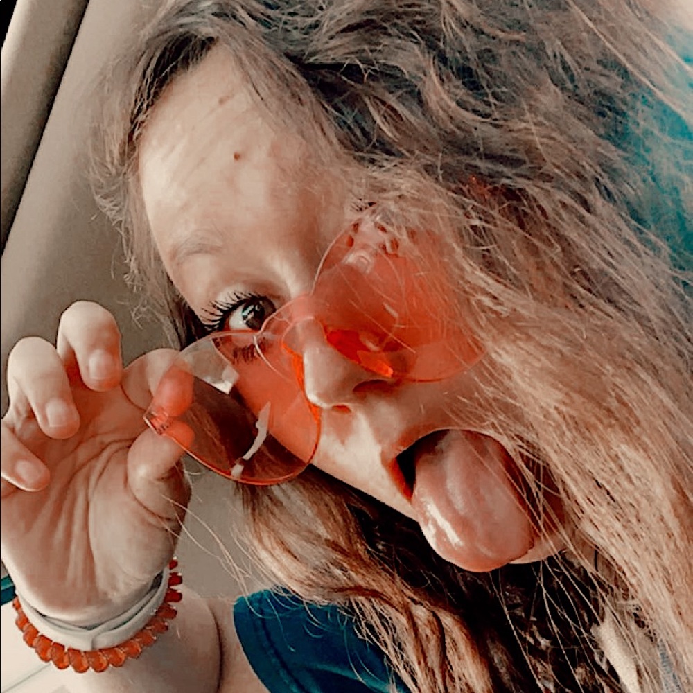 Meet your Posher, Anslee